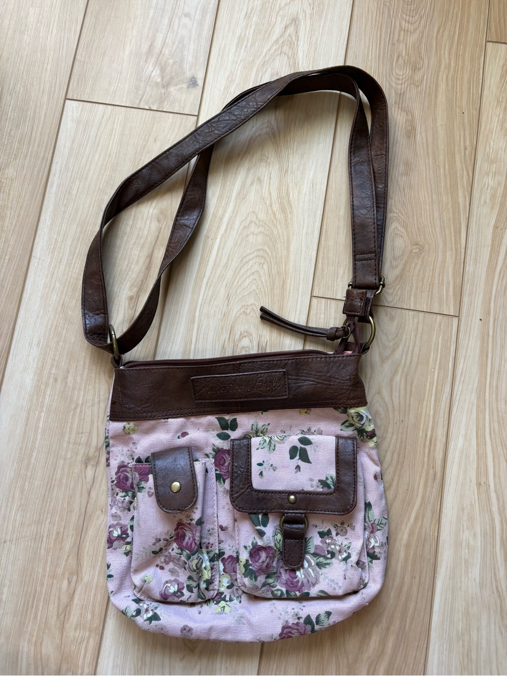 American Eagle Vintage Y2K Pink Floral Crossbody Bag Cottagecore Cute
